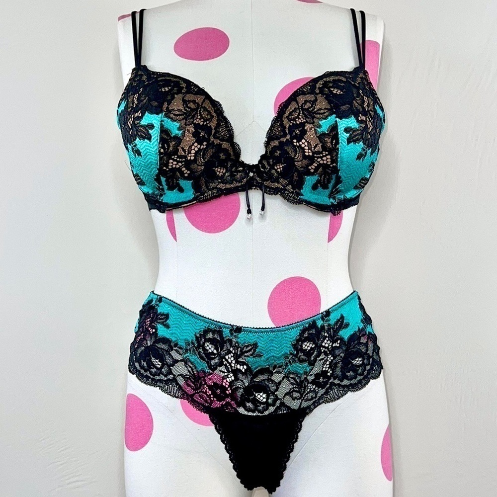 Victoria’s Secret Seduction Teal Lingerie Set - Picture 3 of 8